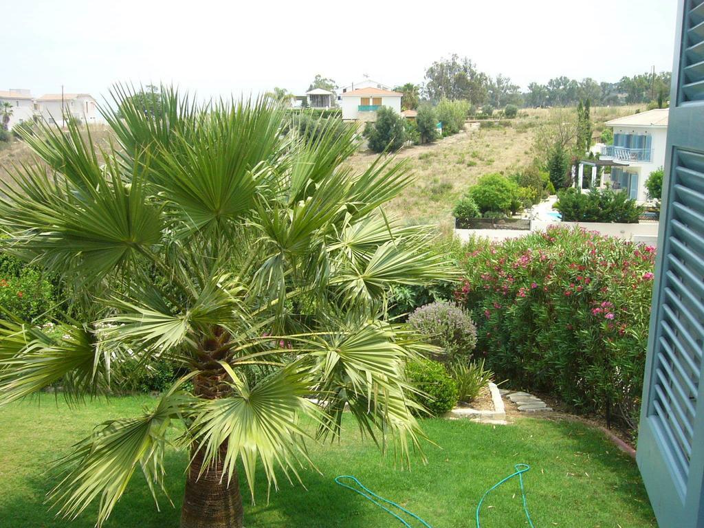Villa Riverside Polis Rum bild