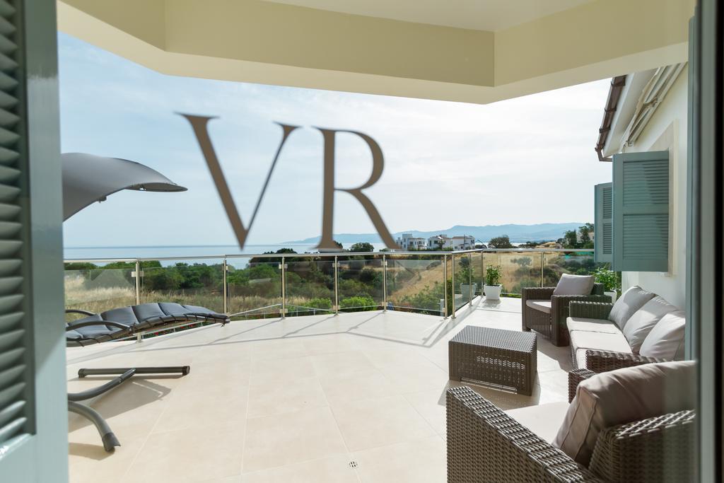 Villa Riverside Polis Exteriör bild